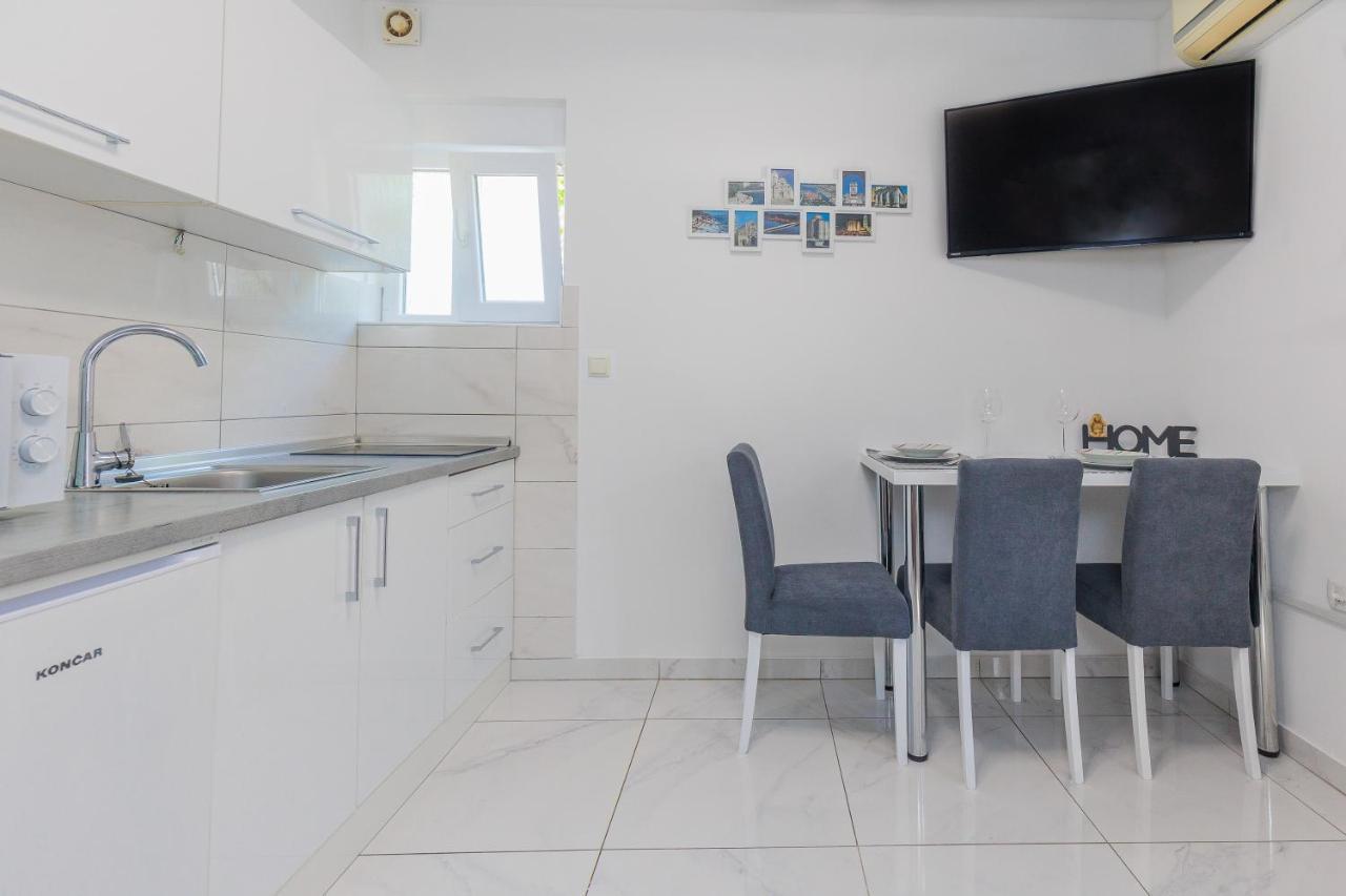 Apartment Ema Zadar Bagian luar foto