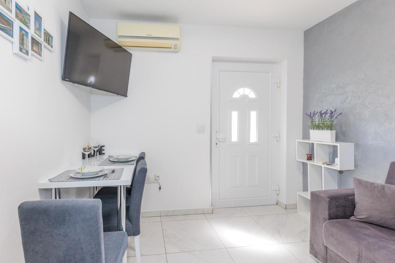 Apartment Ema Zadar Bagian luar foto