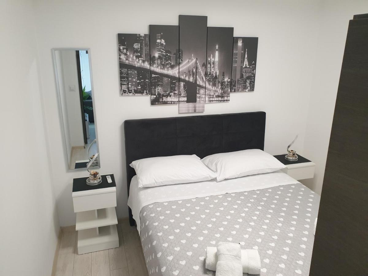 Apartment Ema Zadar Bagian luar foto